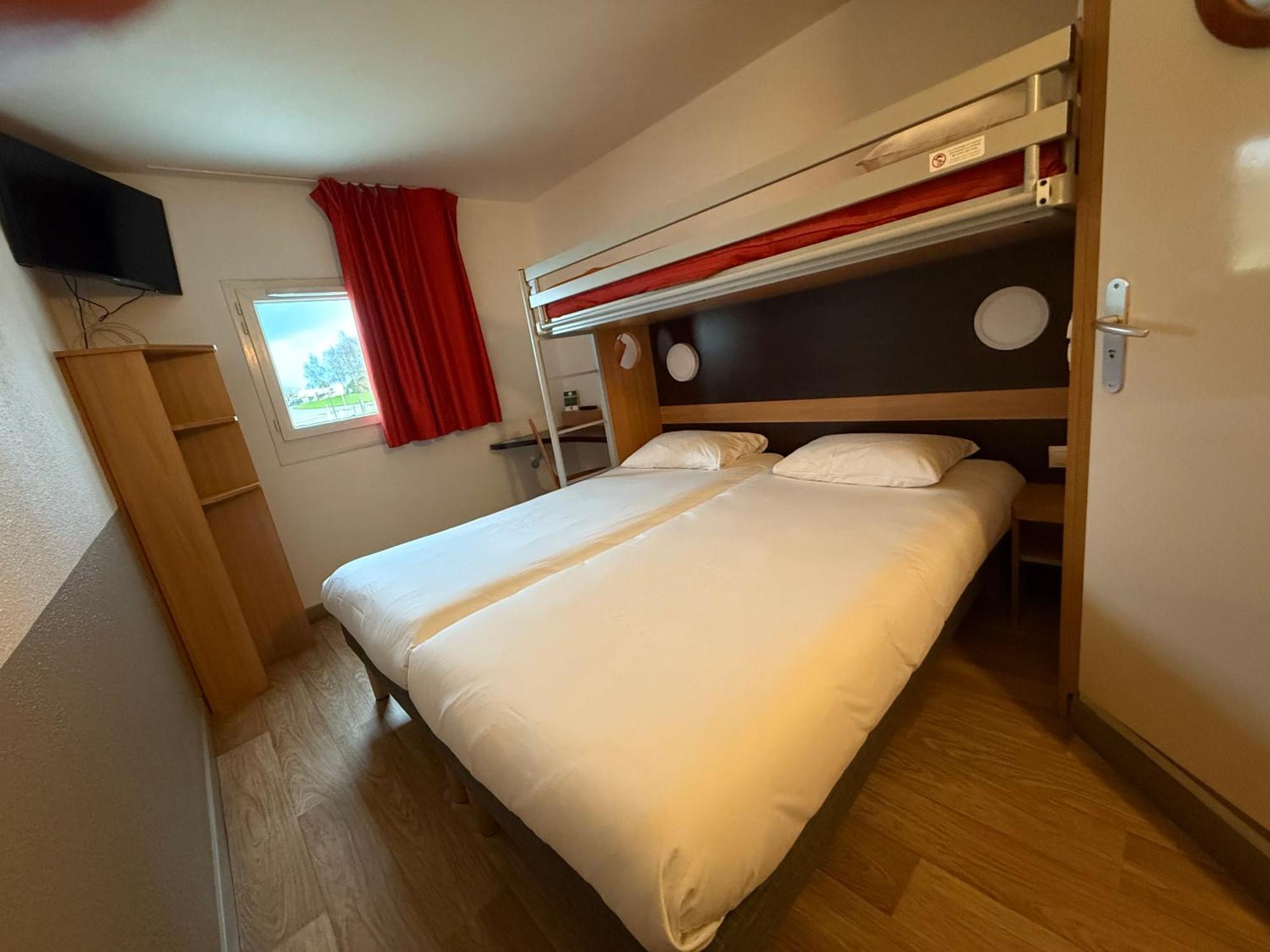 B&B Hotel Lisieux Parc Des Expositions Экстерьер фото