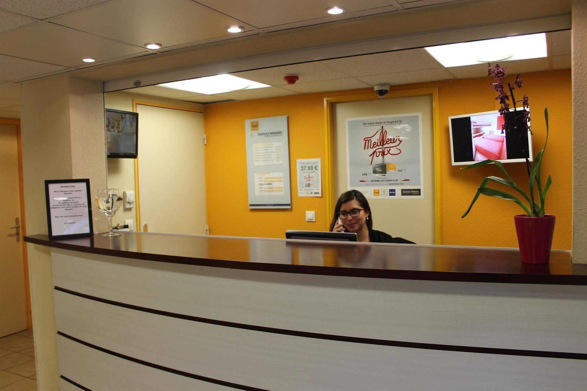 B&B Hotel Lisieux Parc Des Expositions Экстерьер фото